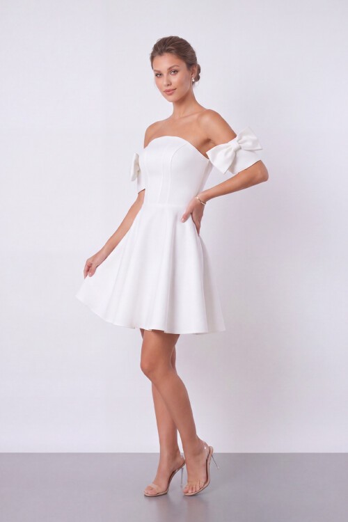 Fiyonk Detaylı Straplez Mini Elbise - 2196