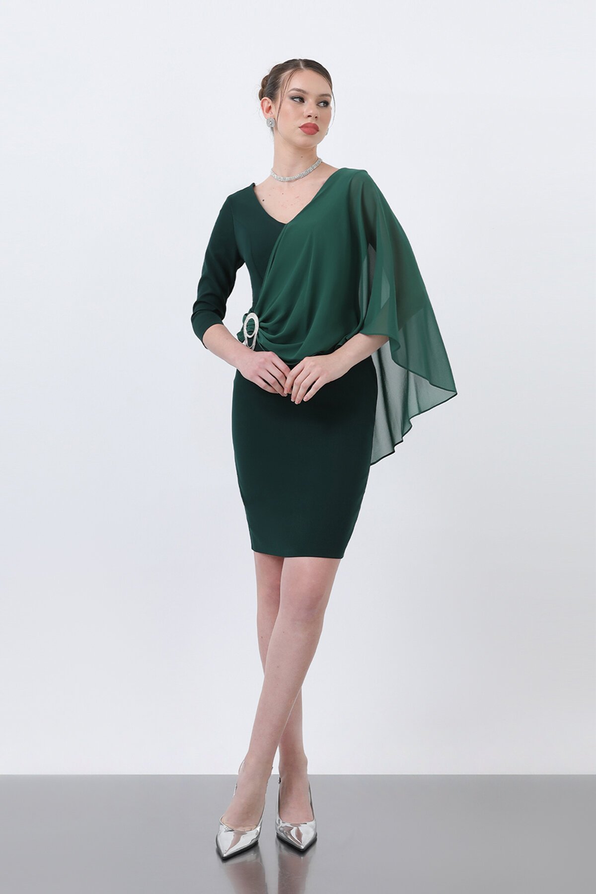 Broş Detaylı Kalem Elbise - 1664