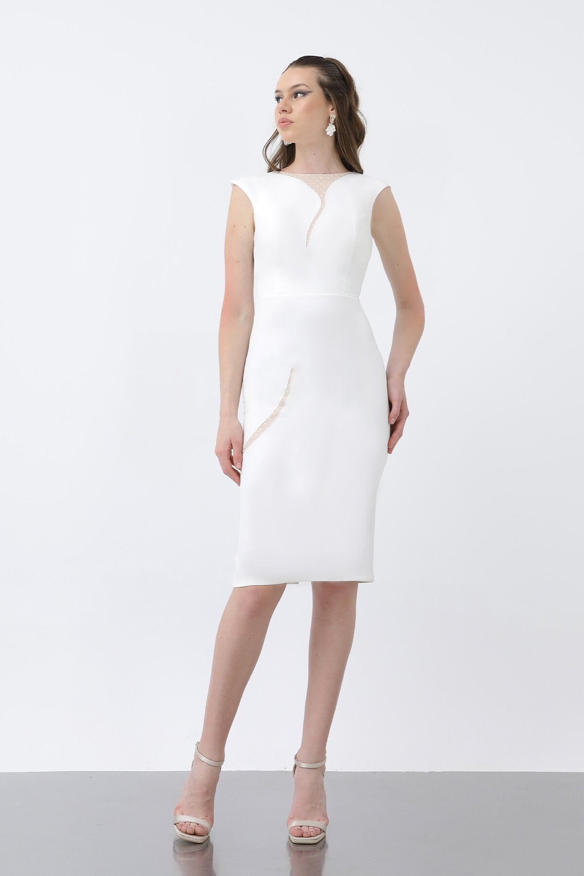 Tül Detaylı Kalem Elbise - 1605