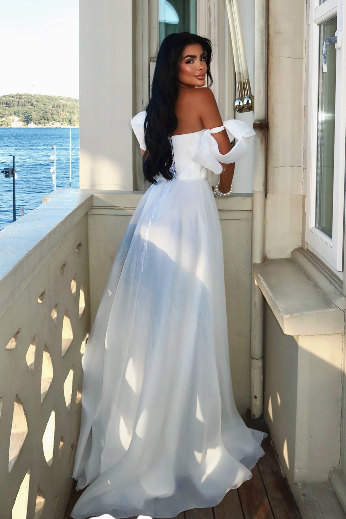 Boyundan Bağlamalı Fiyonk Detaylı Elbise - 1761