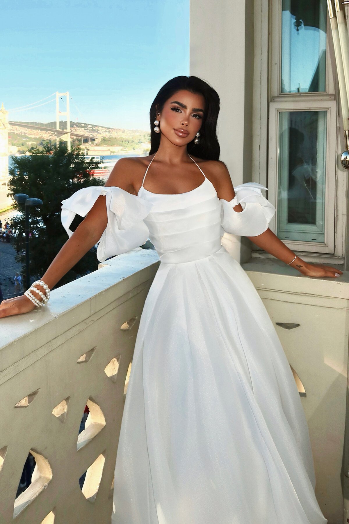 Boyundan Bağlamalı Fiyonk Detaylı Elbise - 1761