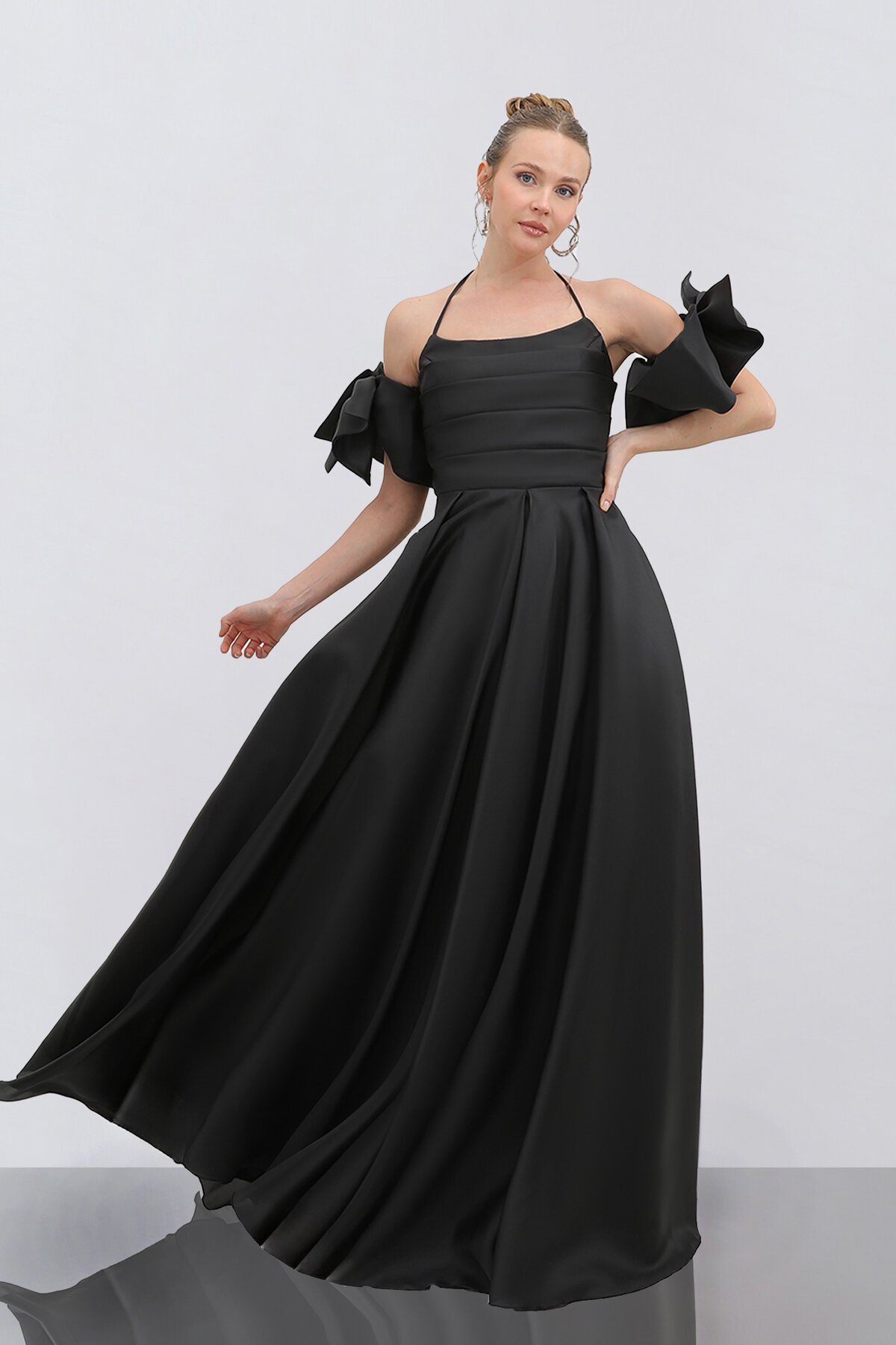 Boyundan Bağlamalı Fiyonk Detaylı Elbise - 1761