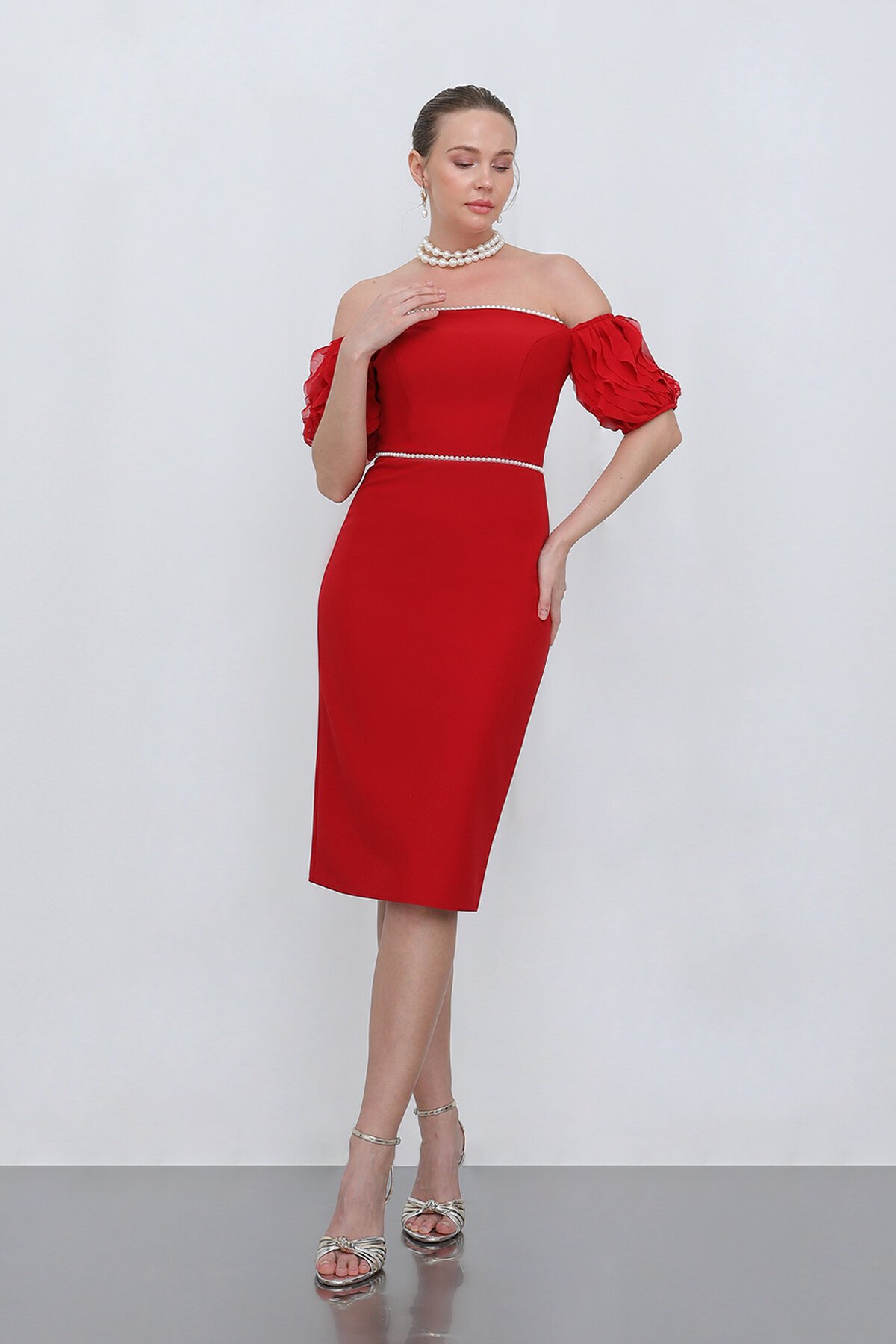 Kol Detaylı İncili Kalem Elbise - 1704