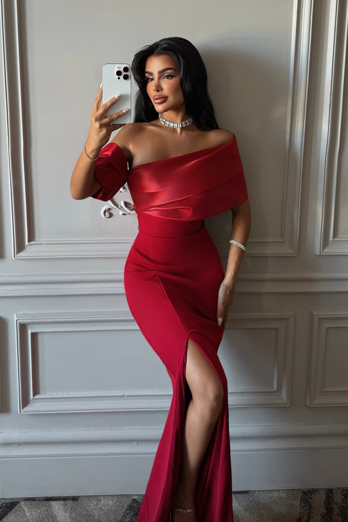 Kayık Yaka Yırtmaçlı Elbise - 1889