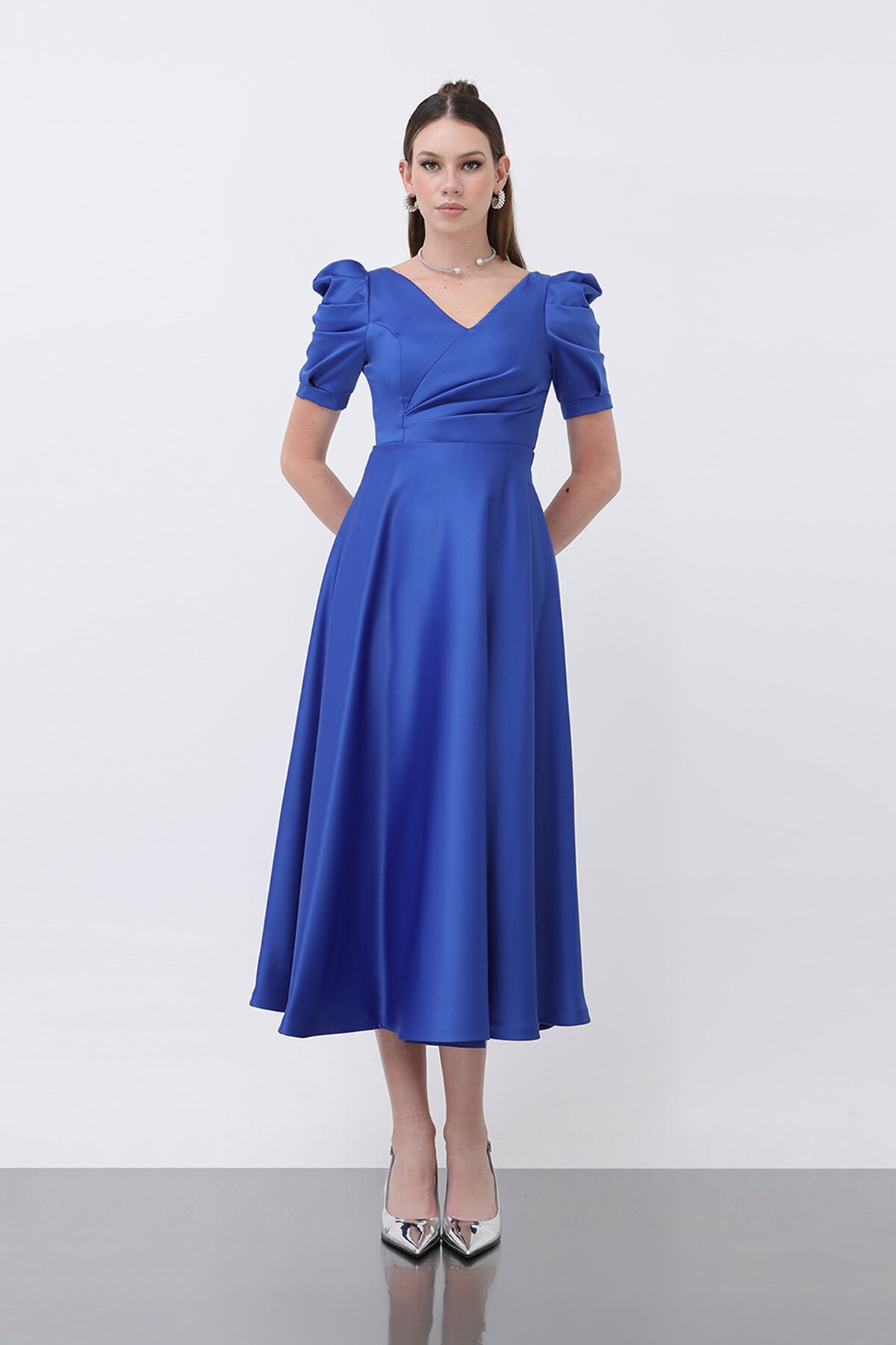 Kol Detaylı Midi Elbise - 1632