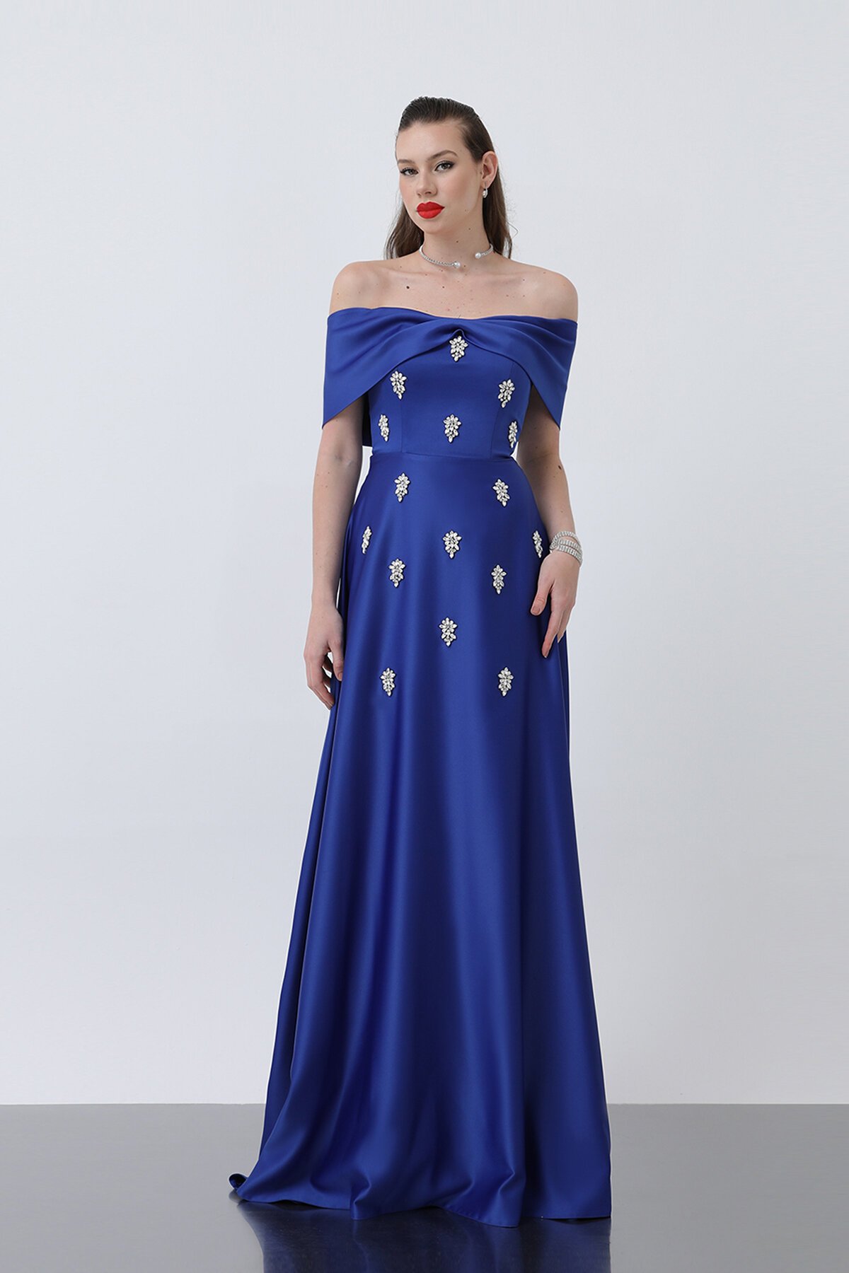 Kayık Yaka Taşlı Elbise - 1866