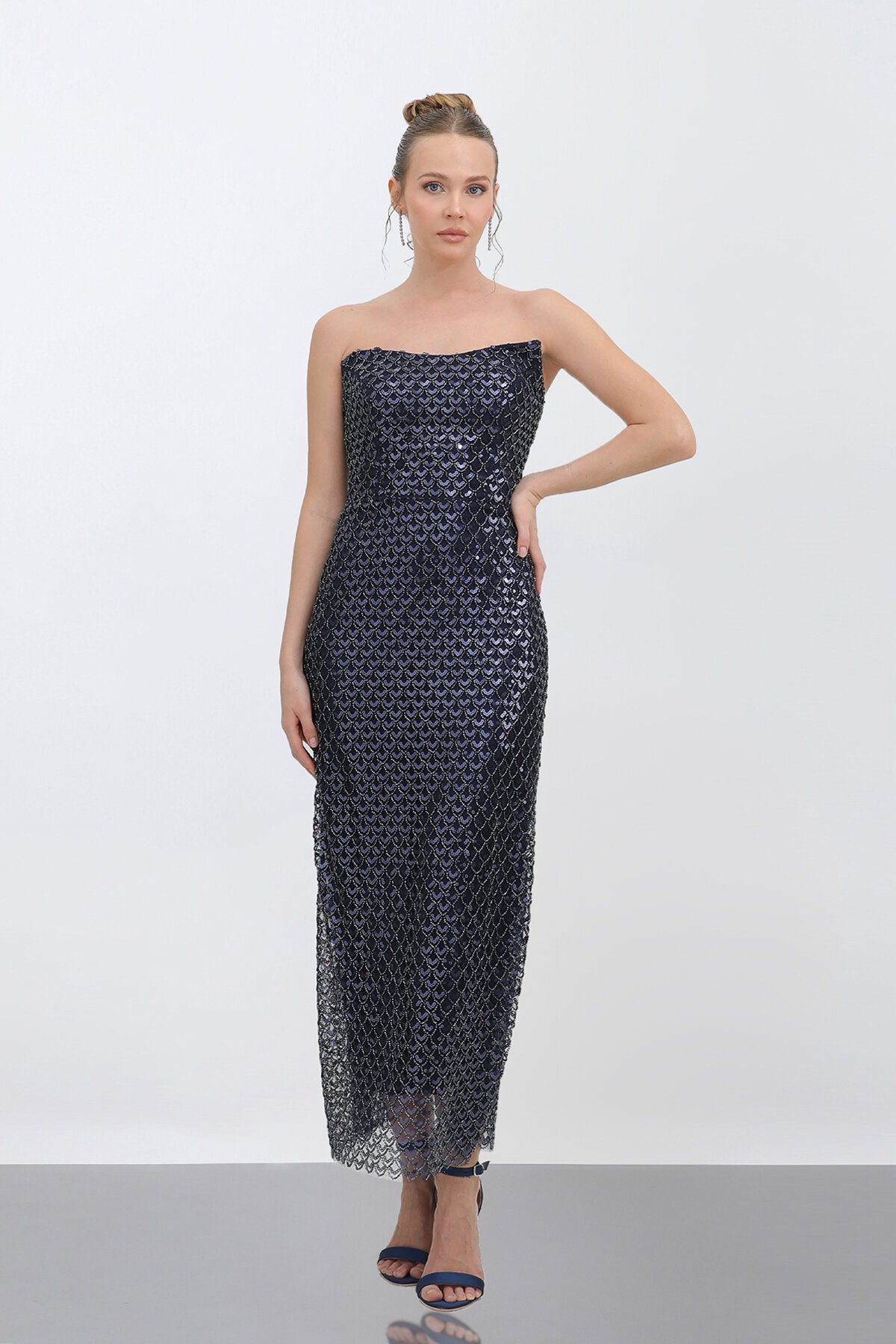 Payetli Straplez Midi Elbise - 1786