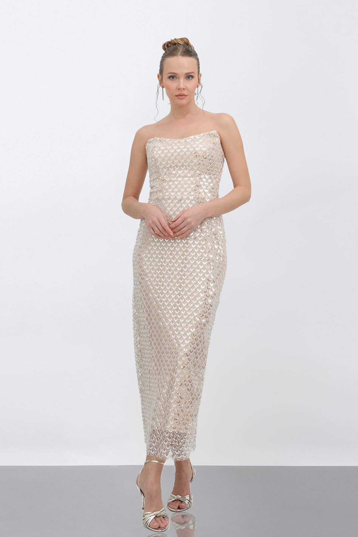 Payetli Straplez Midi Elbise - 1786