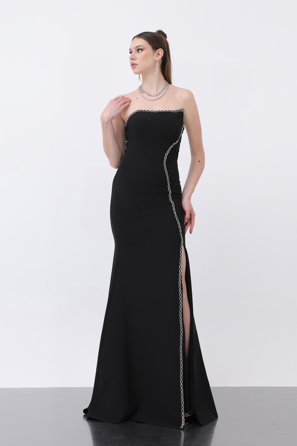 Taş İşlemeli Straplez Elbise - 1773