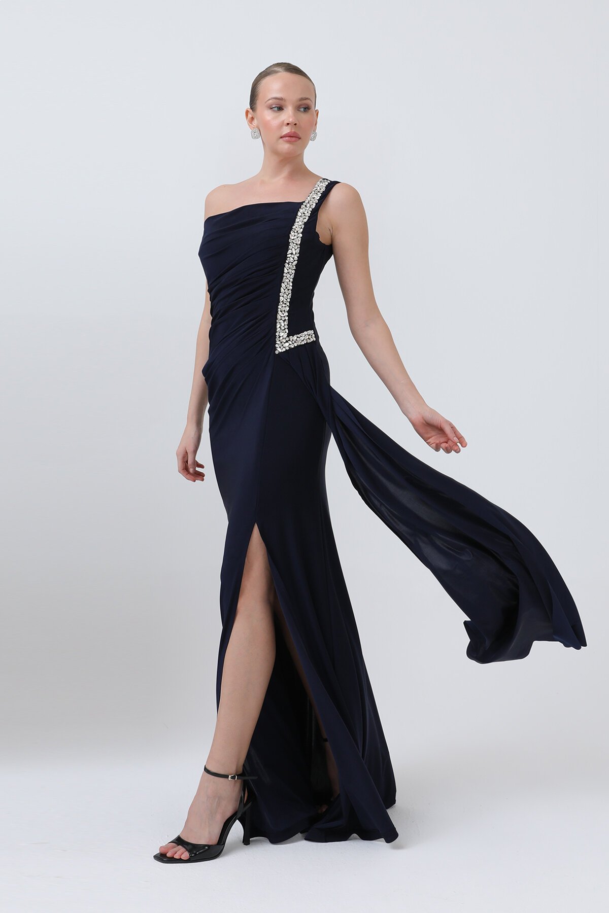 Tek Omuzlu Taş Detaylı Elbise - 1615