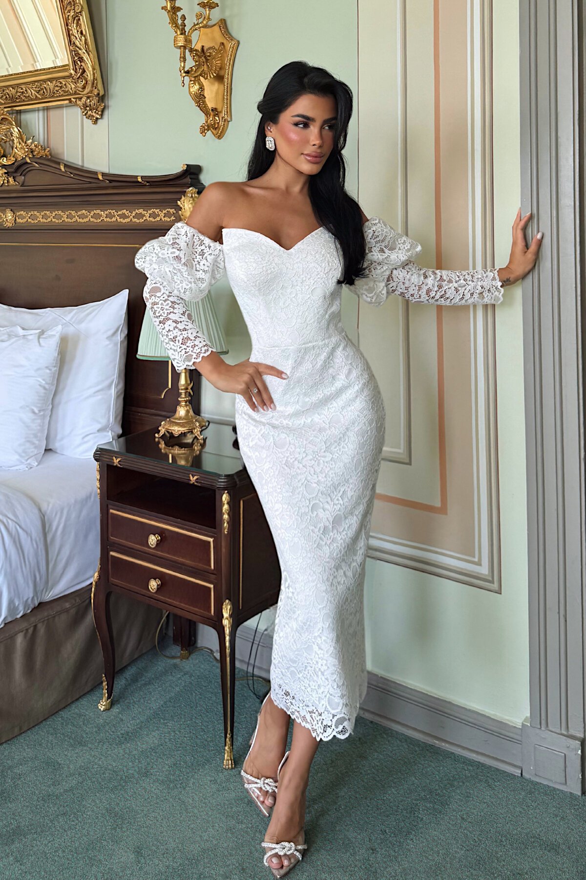 Balon Kol Detaylı Straplez Midi Elbise - 1594