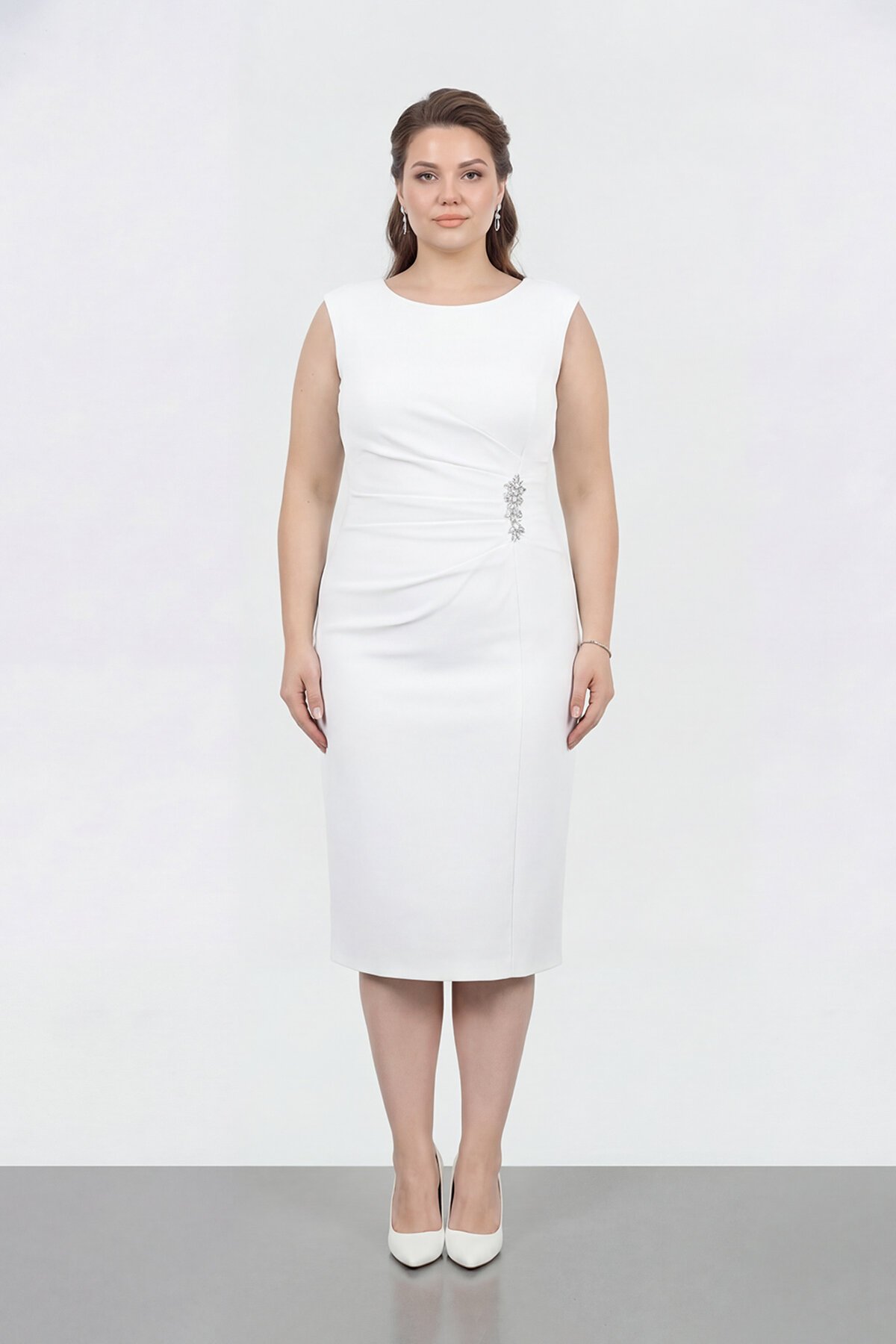 Broş Detaylı Midi Elbise - 1649