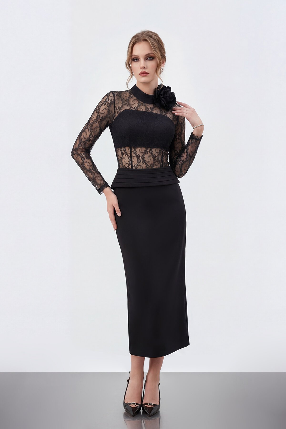 Dantel Büstiyer Detaylı Midi Elbise - 2041