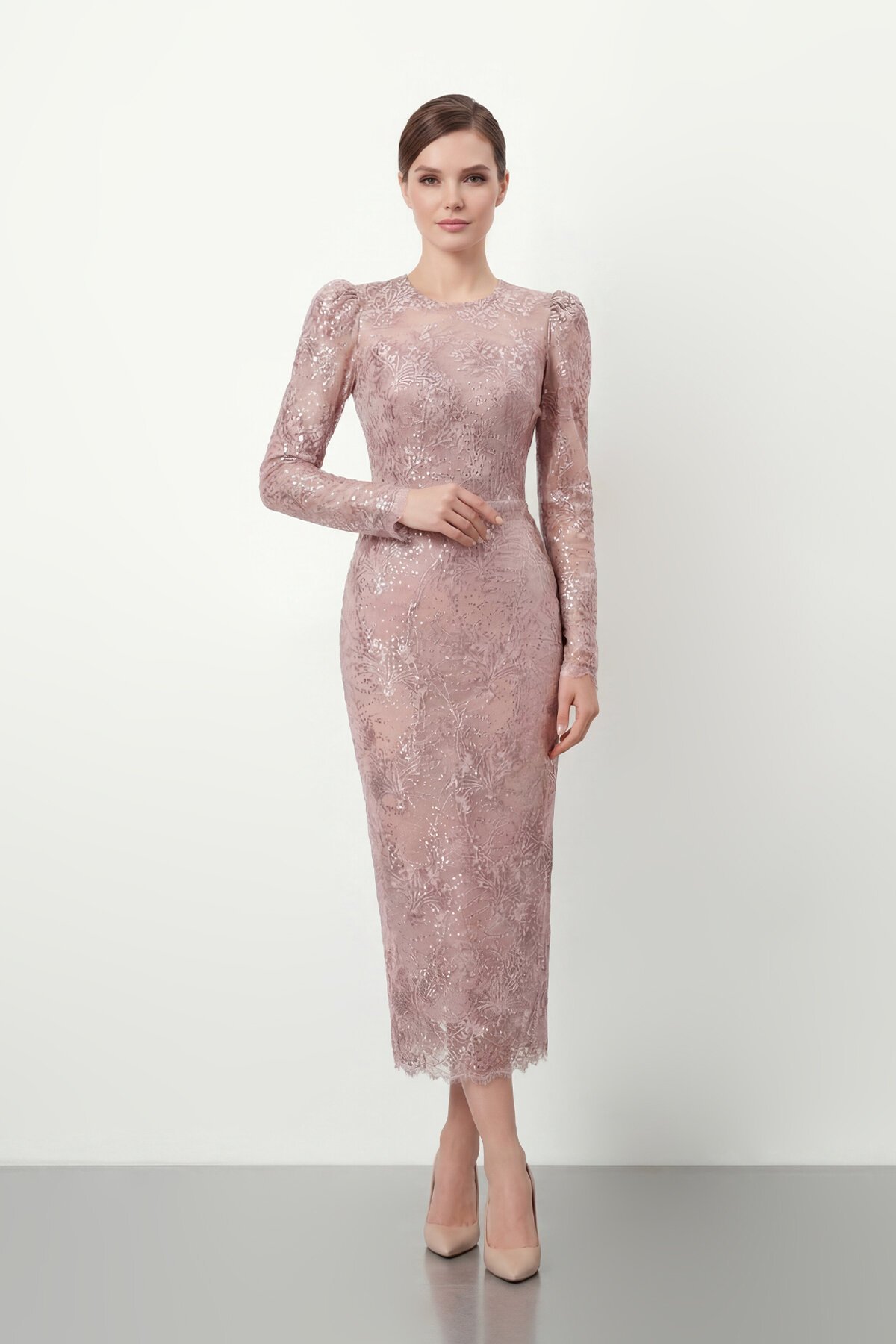 Dantel İşlemeli Uzun Kollu Abiye - 2012