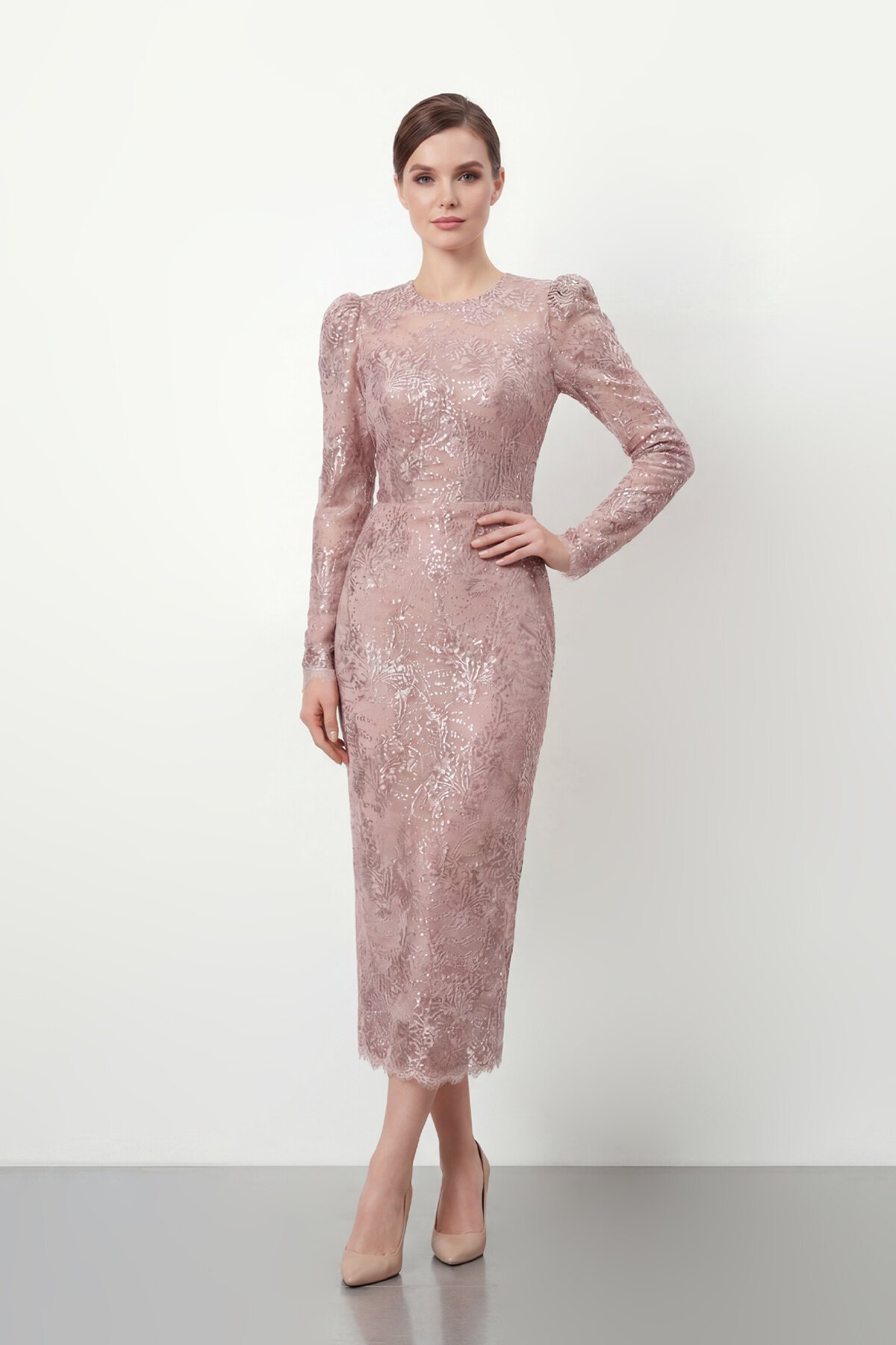 Dantel İşlemeli Uzun Kollu Abiye - 2012