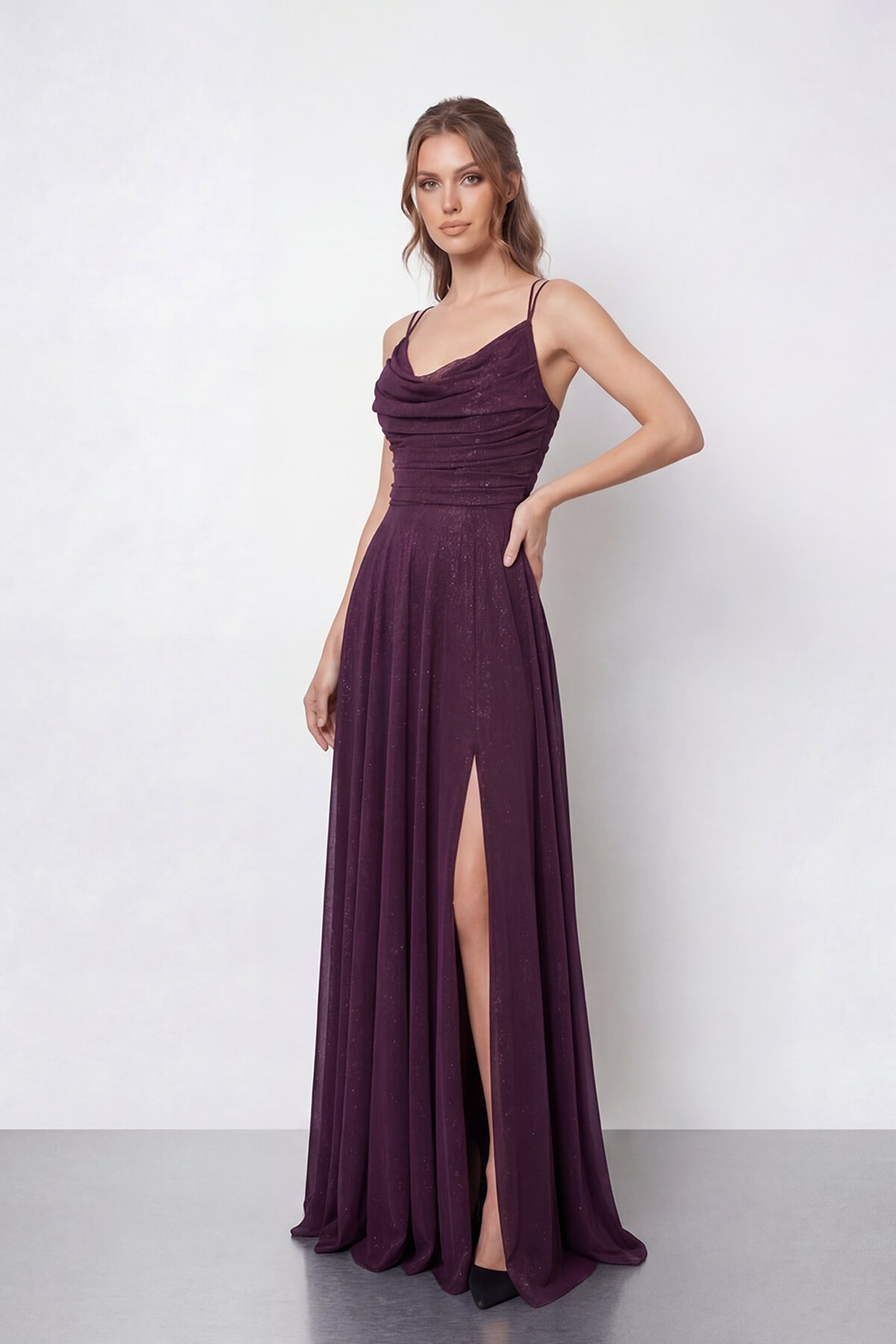 Dökümlü Yaka ve Yırtmaç Detaylı Işıltılı Uzun Abiye - 2042