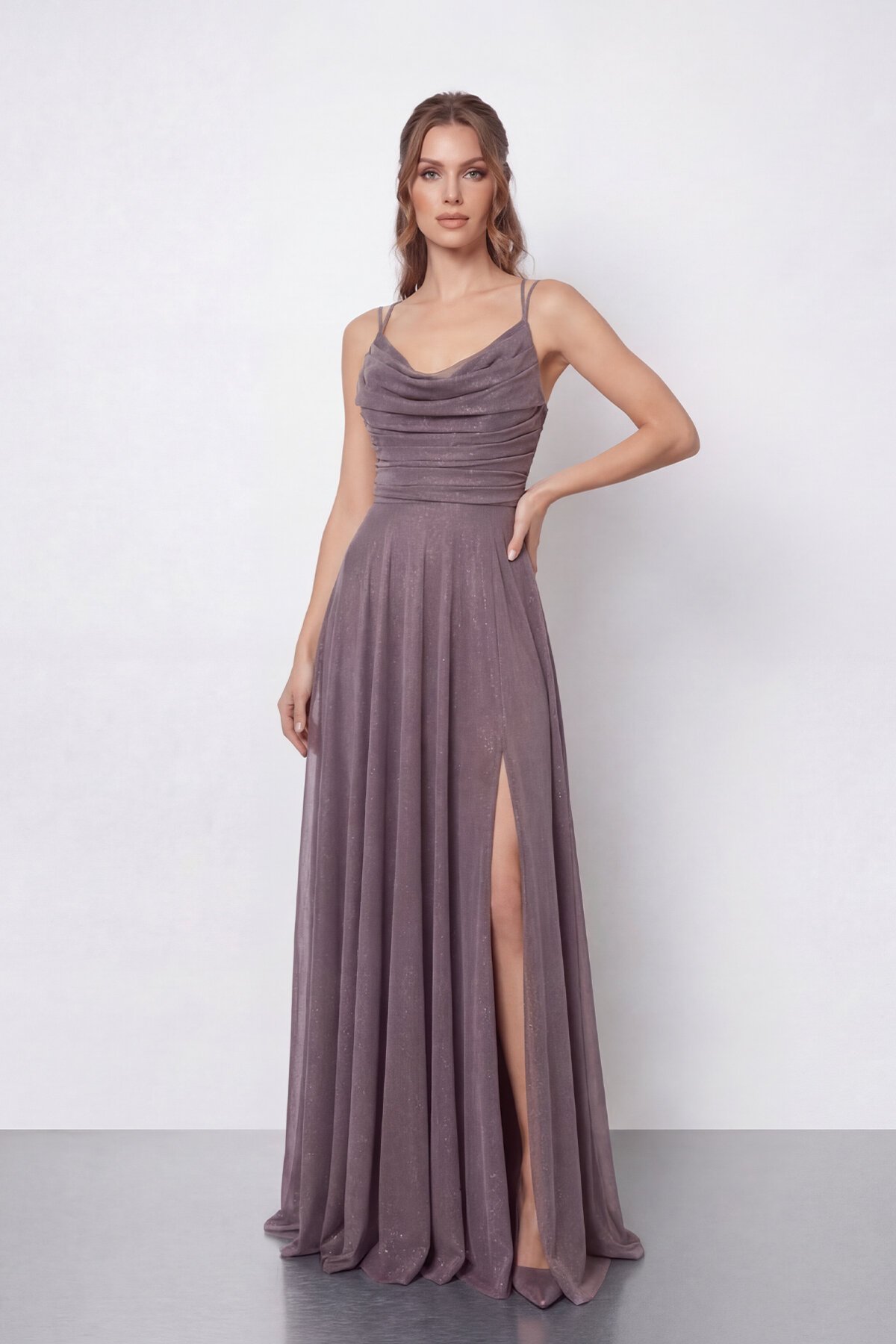 Dökümlü Yaka ve Yırtmaç Detaylı Işıltılı Uzun Abiye - 2042