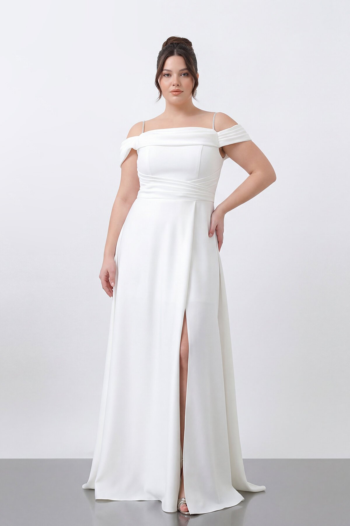 Drapeli Omuz Açık Yırtmaçlı Uzun Abiye - 1496