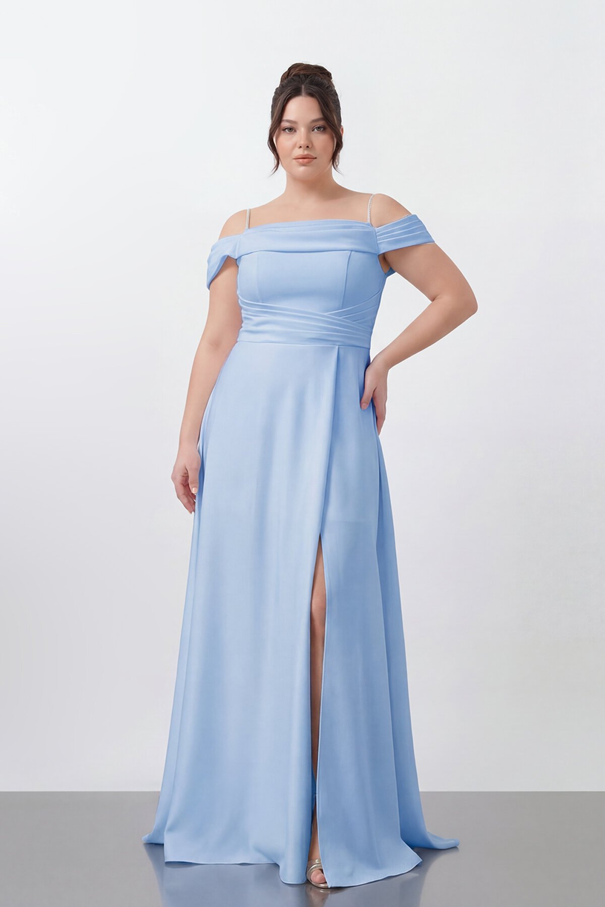 Drapeli Omuz Açık Yırtmaçlı Uzun Abiye - 1496