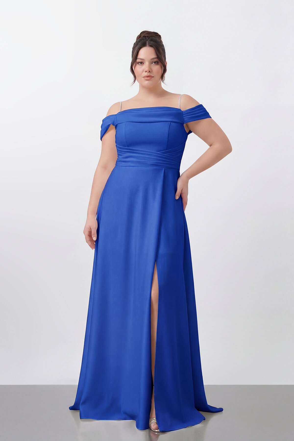 Drapeli Omuz Açık Yırtmaçlı Uzun Abiye - 1496