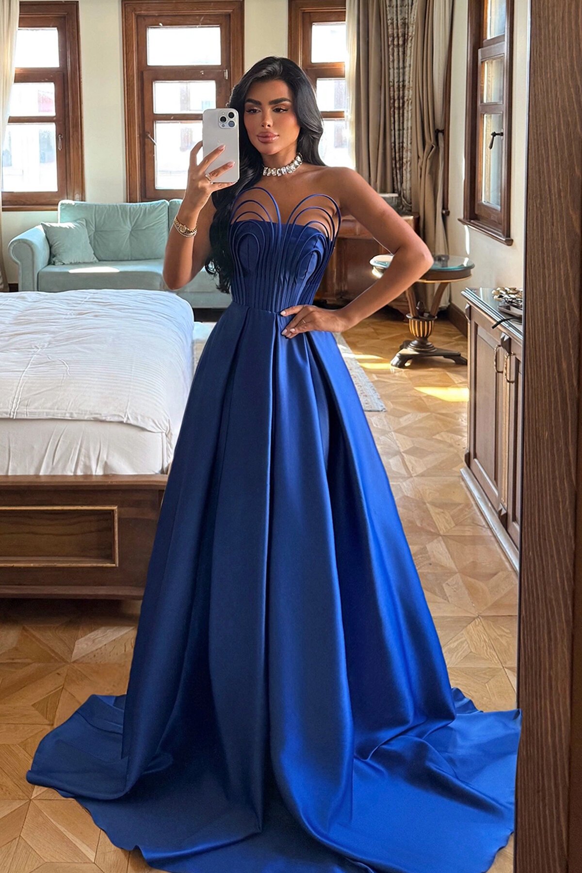 Göğüs Detaylı Straplez Elbise - 1886