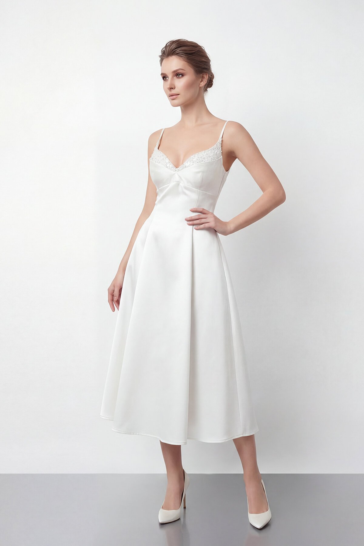 İnce Askılı Taş İşlemeli Midi Abiye  - 2048