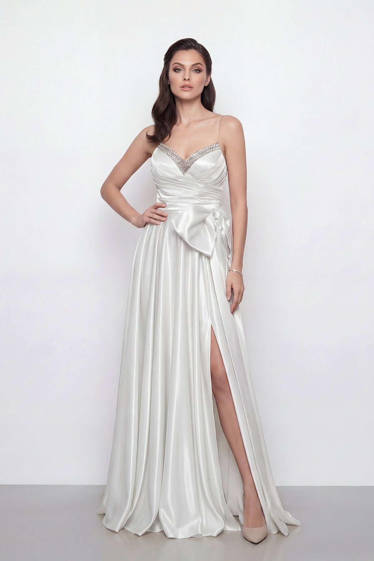 Işıltılı Yaka ve Fiyonk Detaylı Elbise - 2065