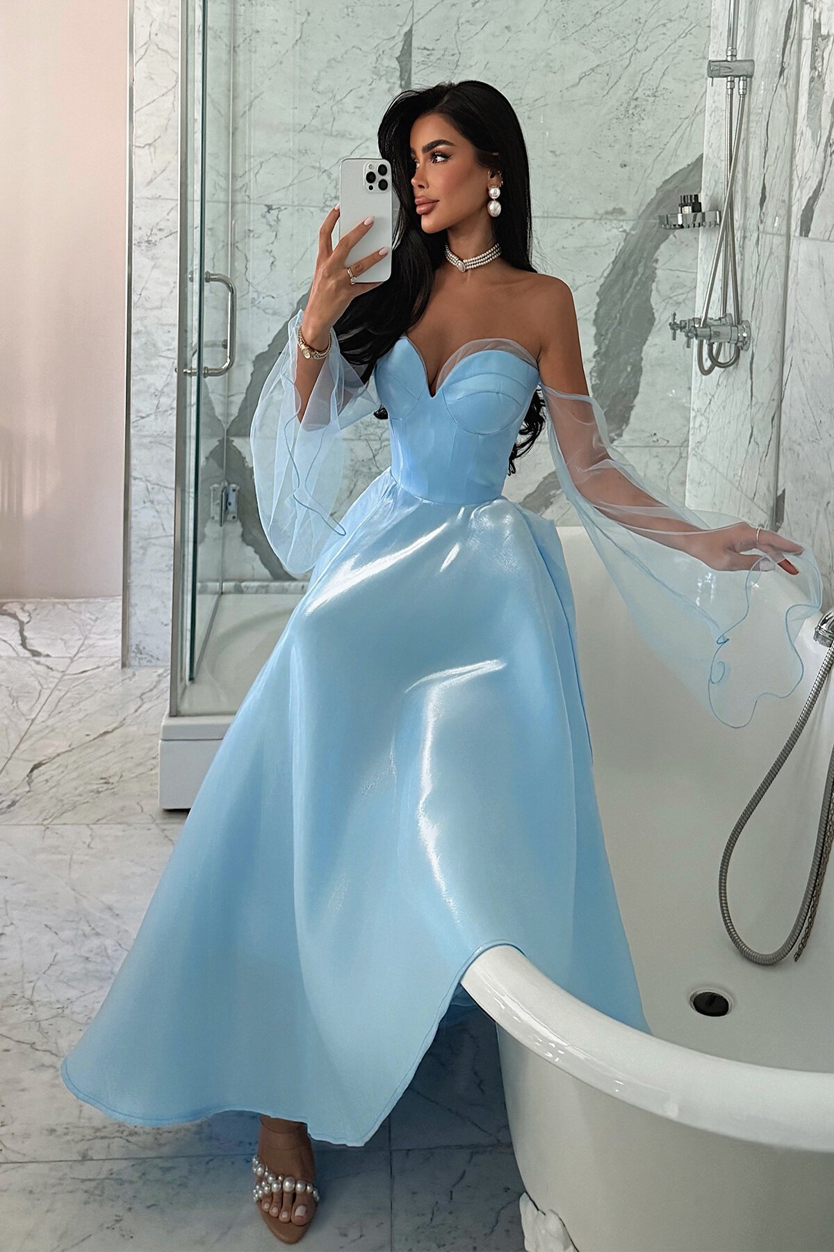 Kalp Yaka Tül Detaylı Elbise - 1818