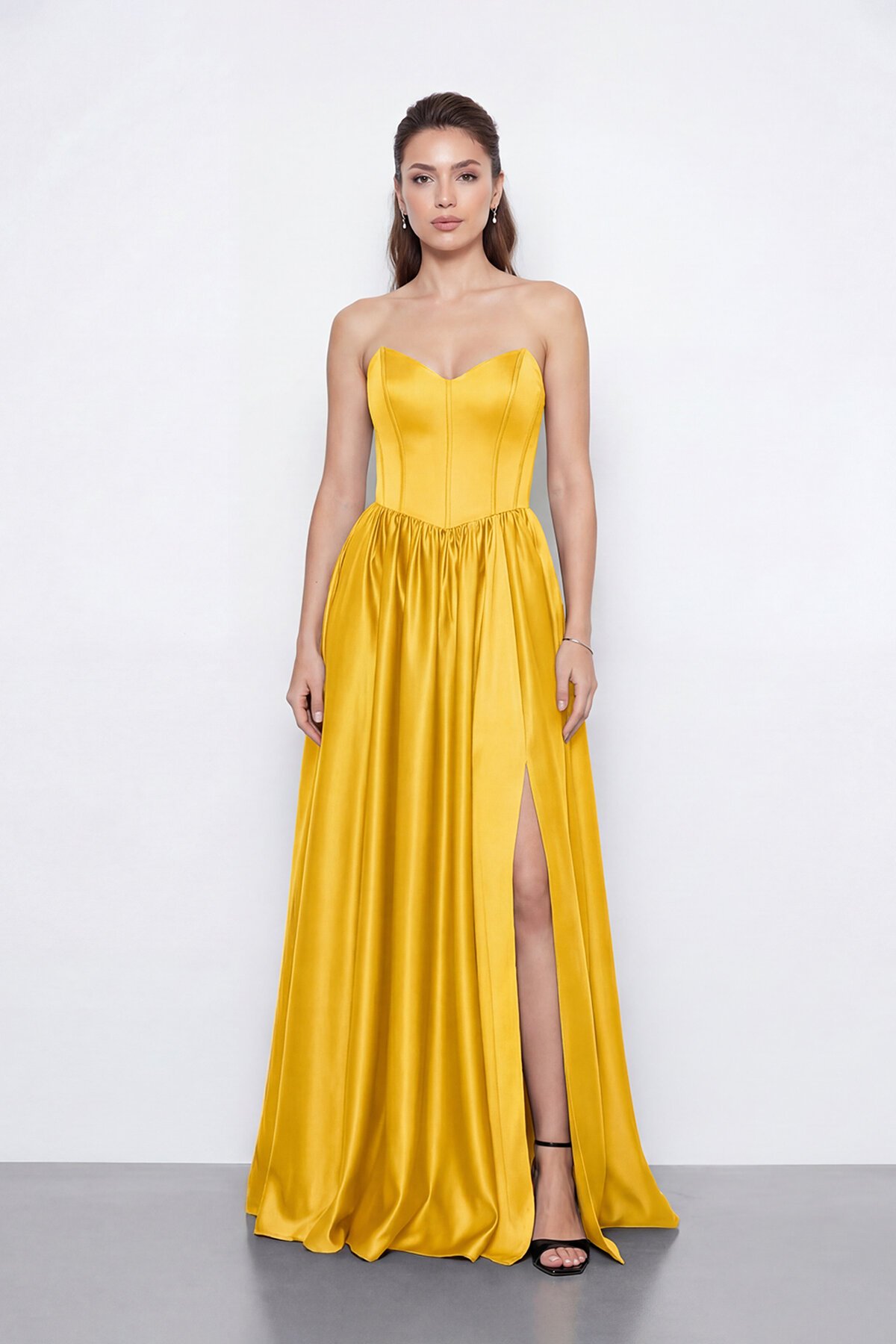 Korse Detaylı Yırtmaçlı Straplez Abiye - 2085