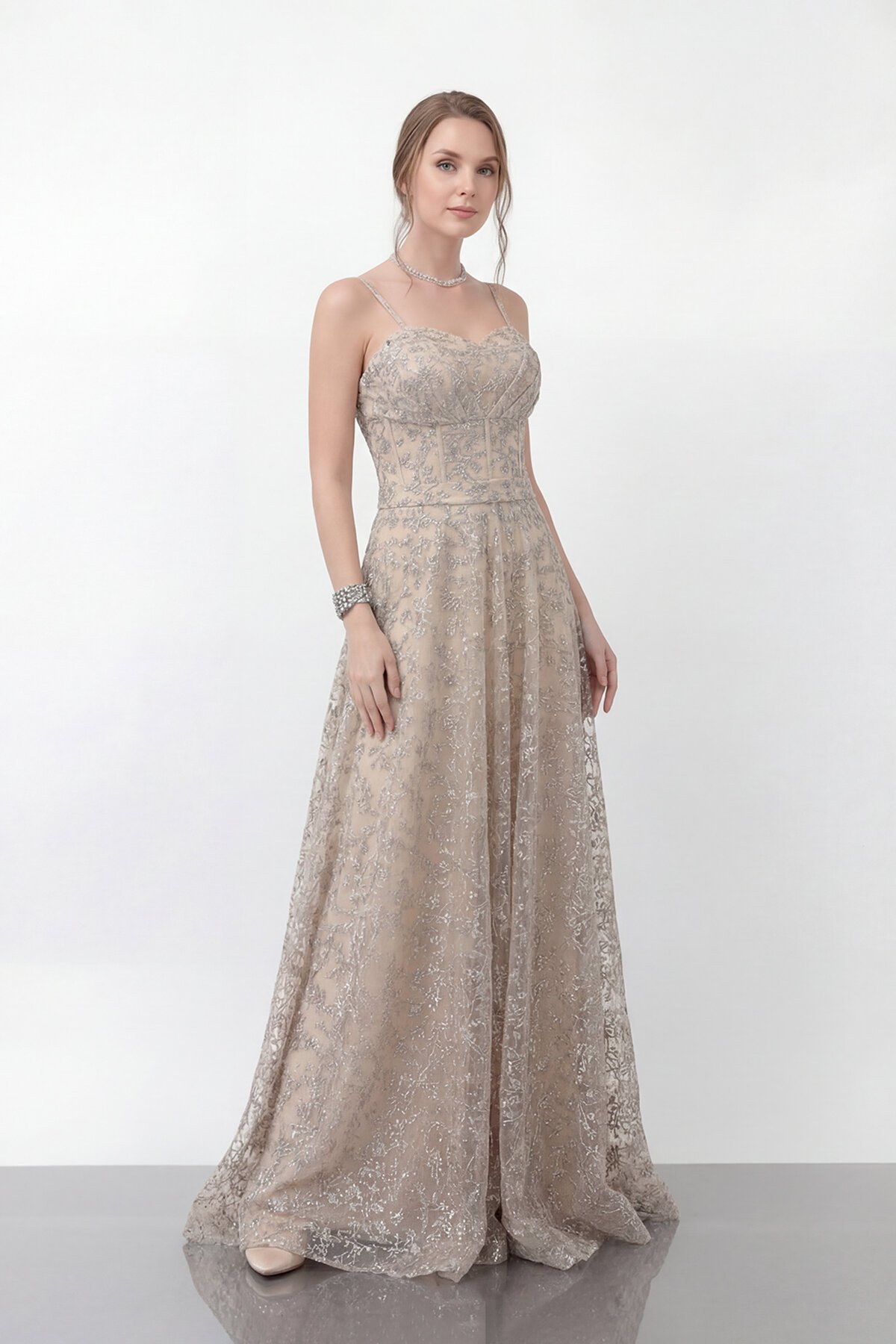 Simli Dantelli İp Askılı Uzun Abiye - 1960