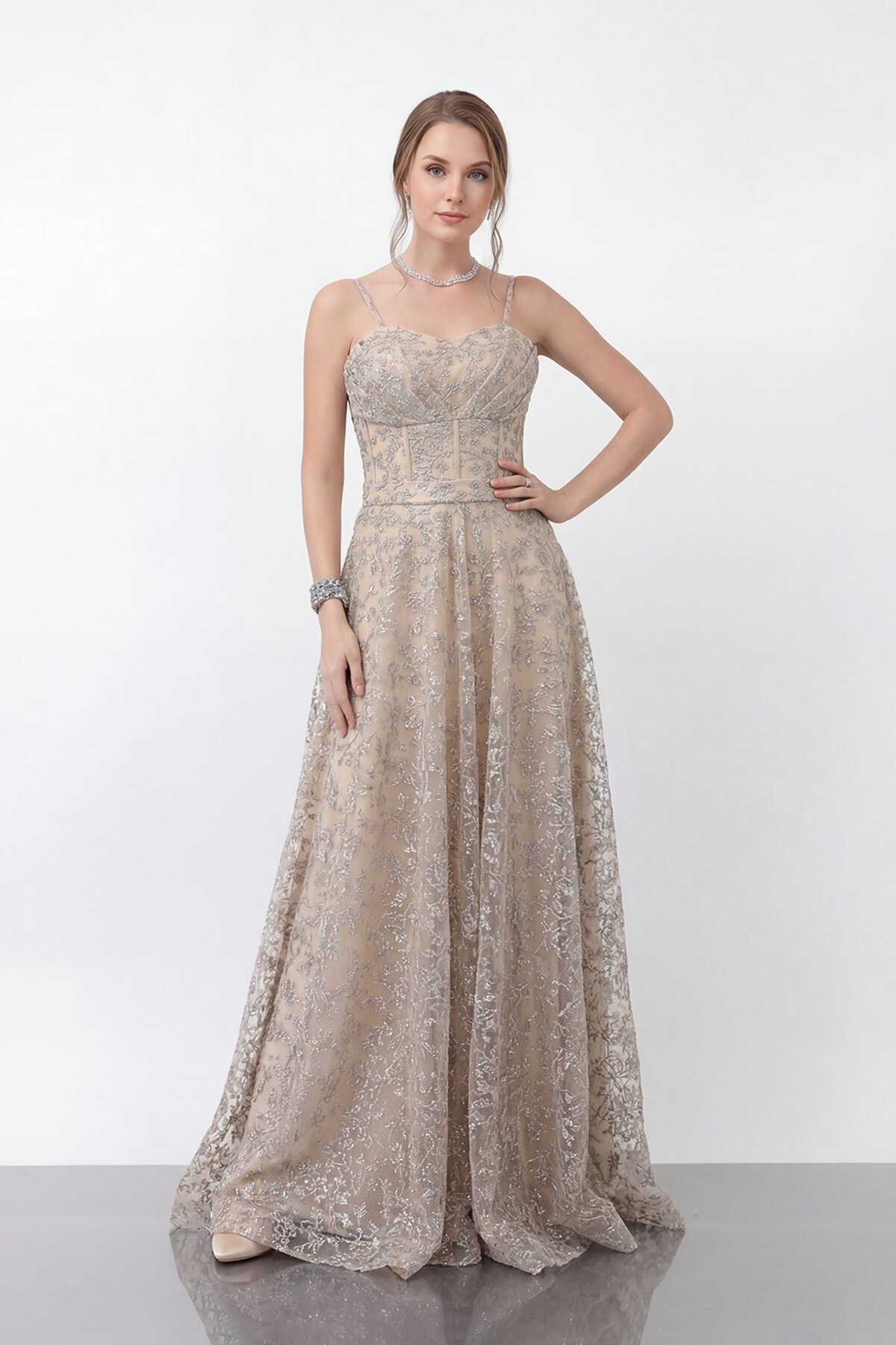 Simli Dantelli İp Askılı Uzun Abiye - 1960