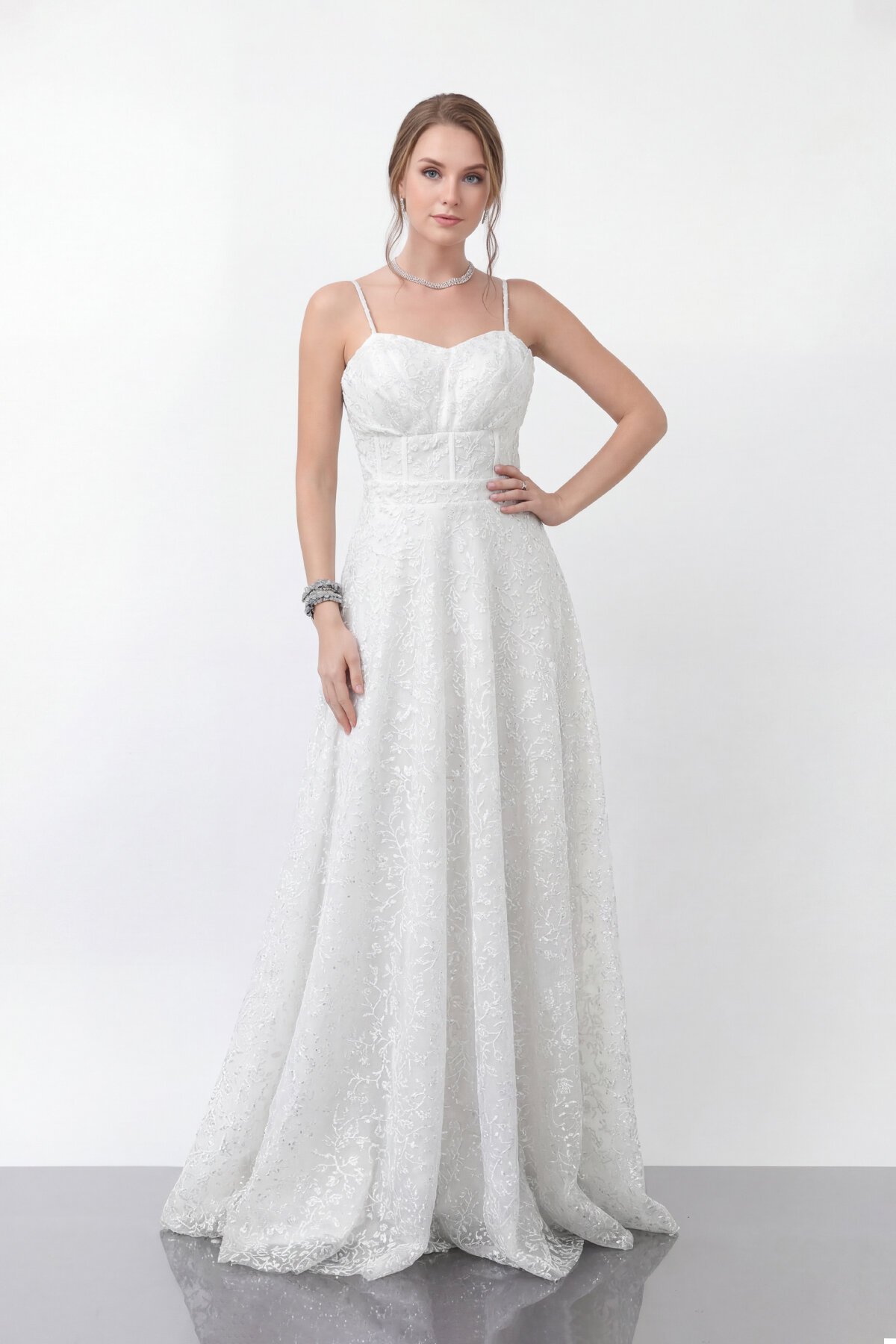 Simli Dantelli İp Askılı Uzun Abiye - 1960