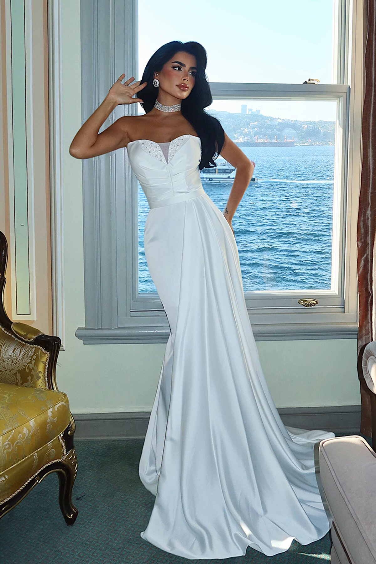 Straplez Taş Detaylı Yırtmaçlı Elbise - 1562