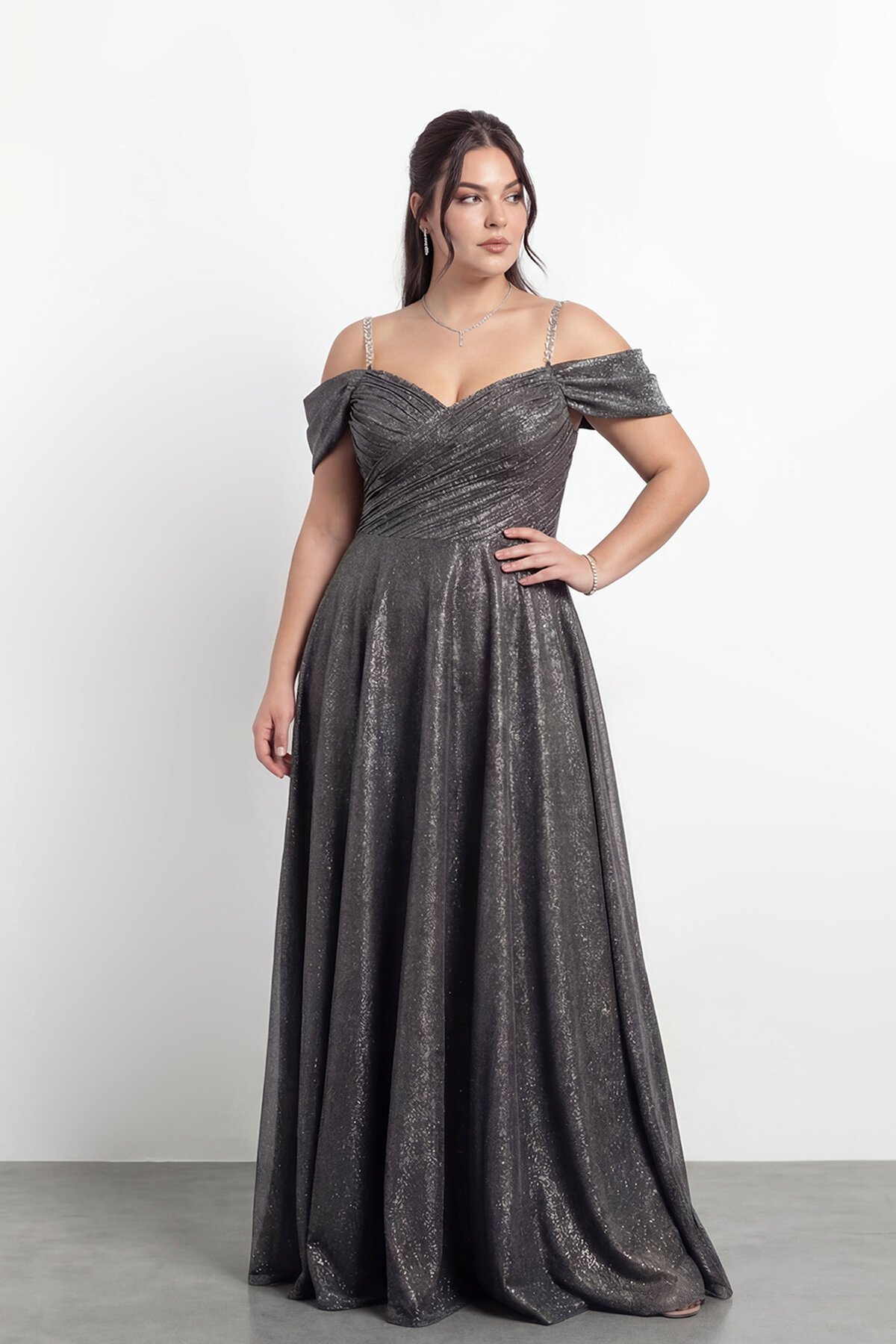 Taş Askılı Çapraz Büzgülü  Elbisesi - 2056