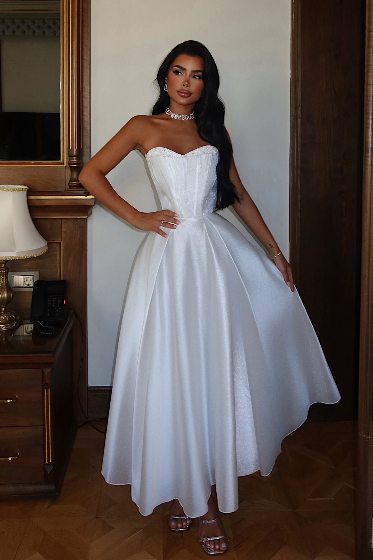 Taş Detaylı Straplez Midi Elbise - 1904