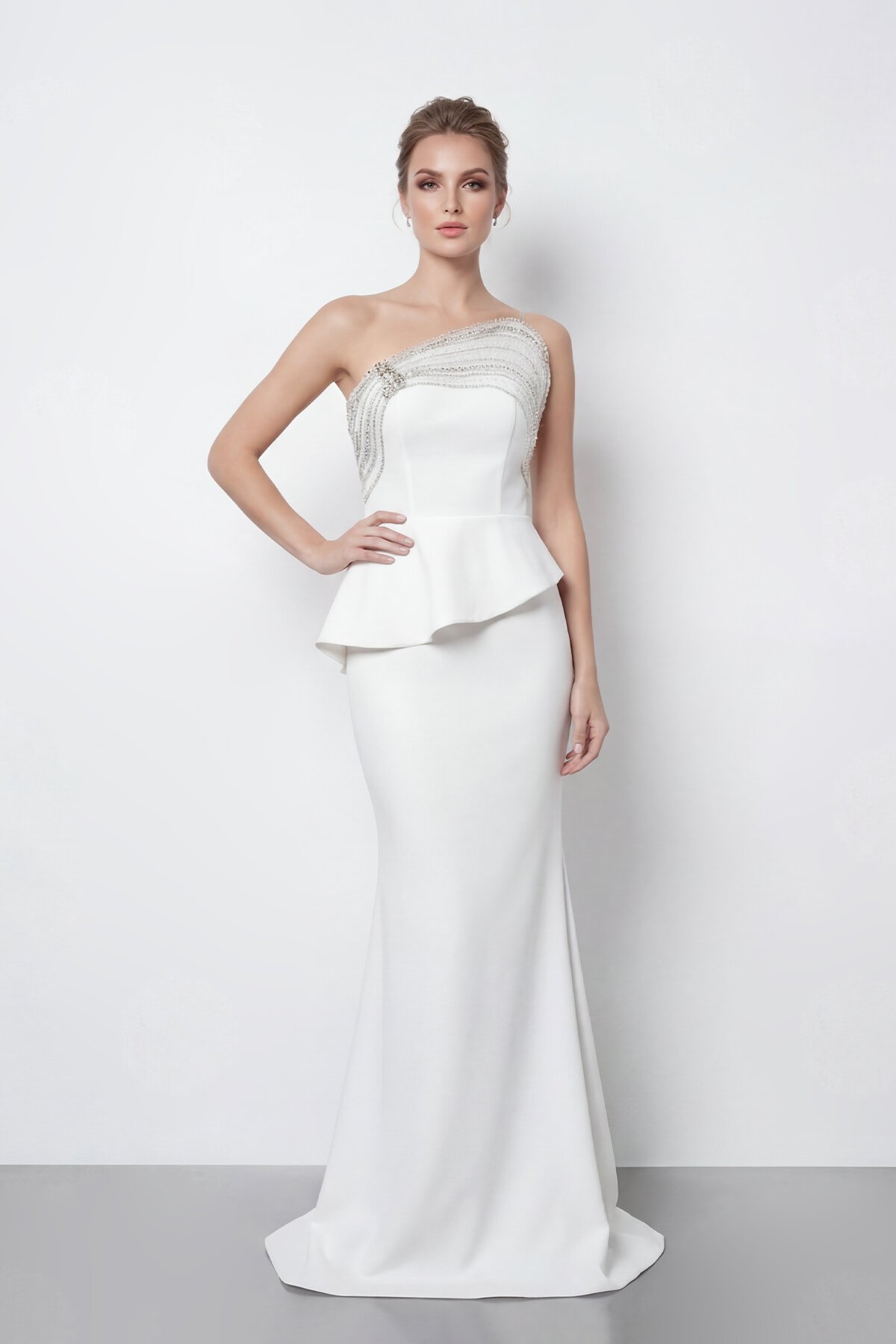 Taş İşlemeli Straplez Elbise - 2040