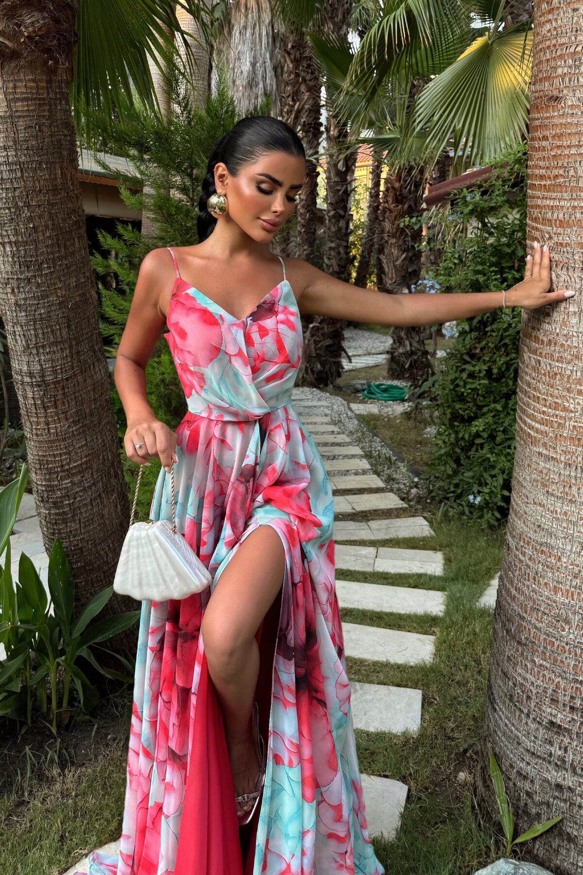 Yırtmaçlı İnce Askılı Desenli Elbise - 1833