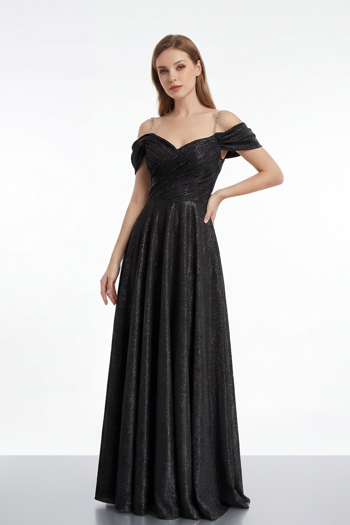 Zincir Askılı Parlak Uzun Abiye - 2034