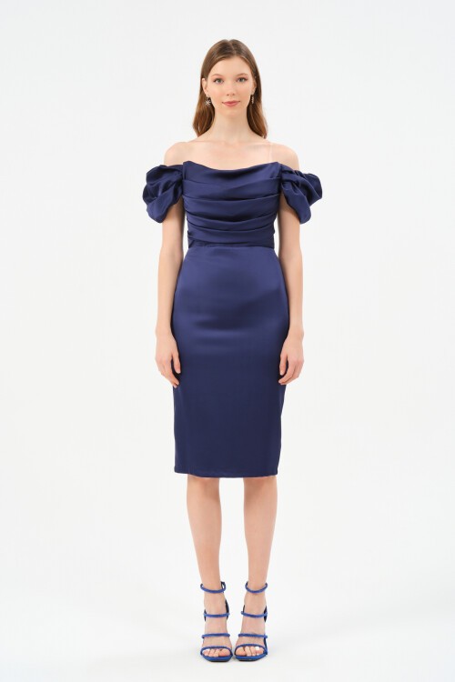 Drape Detaylı Midi Elbise - 1513