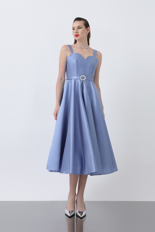 Kalp Yakalı Kemer Detaylı Midi Elbise - 1826