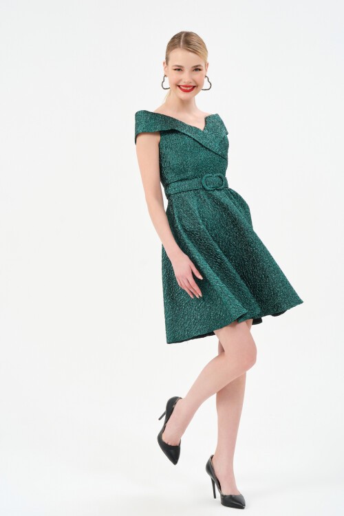 Kayık Yaka Kemer Detaylı Mini Elbise - 1543