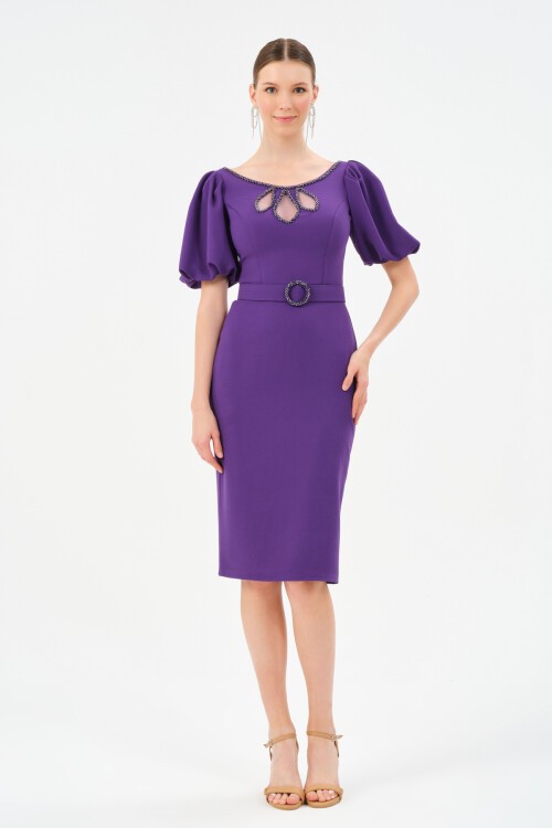 Taş İşlemeli Göğüs Detaylı Midi Elbise - 1560