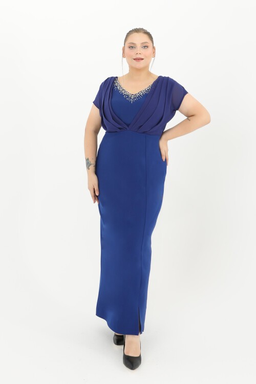 Taş Yaka Detaylı Drapeli Uzun Elbise - 1699