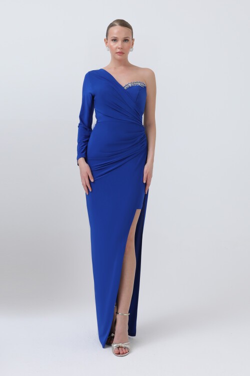 Tek Kollu Taş Detaylı Yırtmaçlı Elbise - 1640