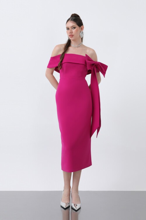 Kayık Yaka Fiyonklu Midi Elbise - 1817