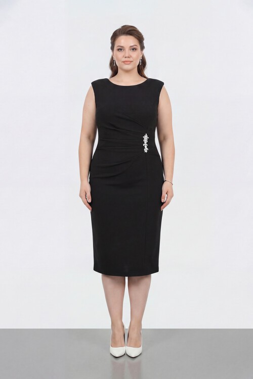 Broş Detaylı Midi Elbise - 1649