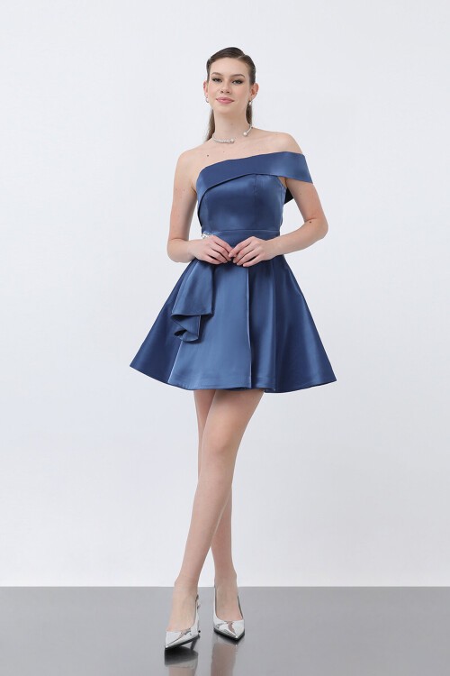 Broş Detaylı Mini Elbise - 1738