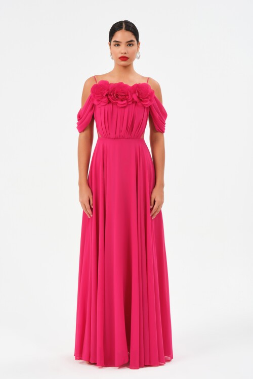 Çiçek Detaylı Omzu Düşük Elbise - 1500