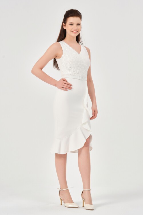 Dantel Detaylı Volanlı Midi Elbise - 1226