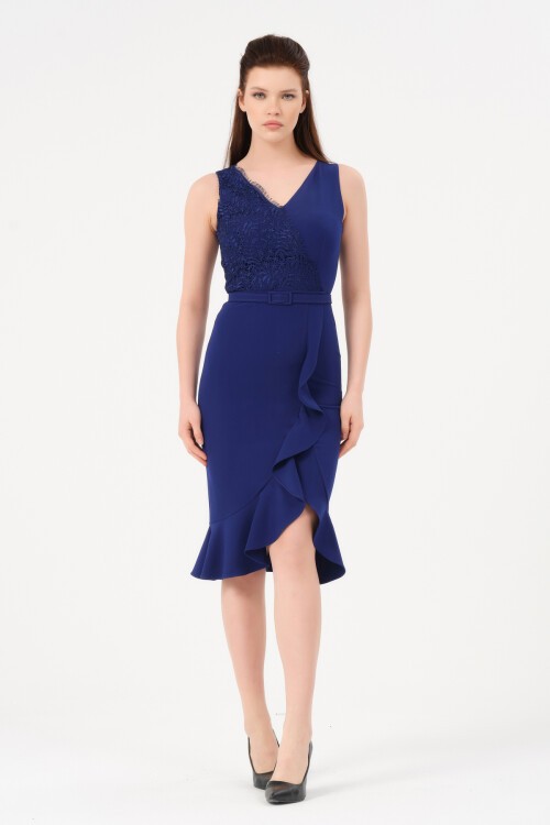 Dantel Detaylı Volanlı Midi Elbise - 1226